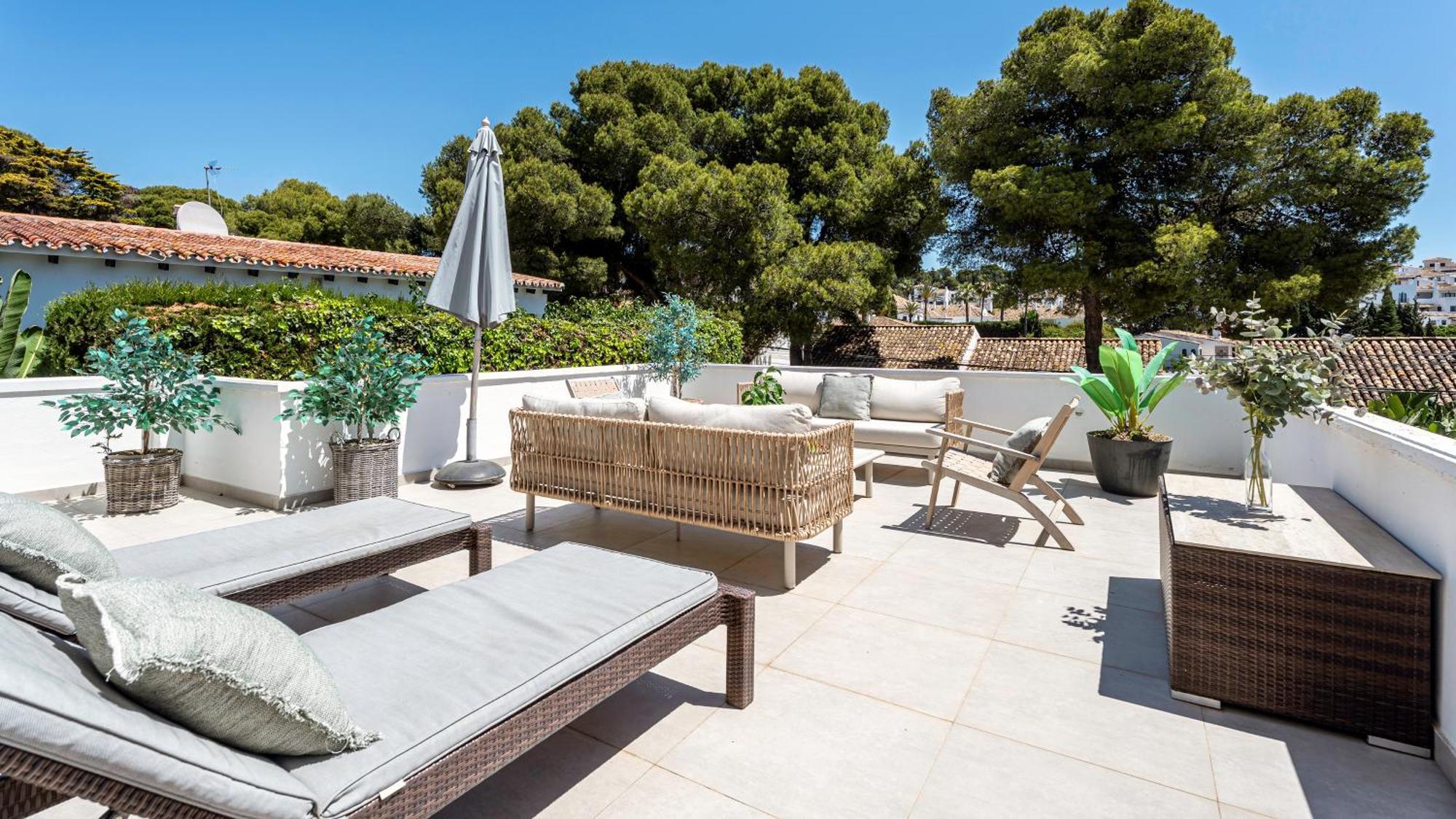 Vacation I Jazmines, 4bdr, Private Pool & Bbq Marbella
